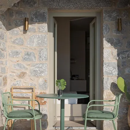 Apartment Yerma Limeni