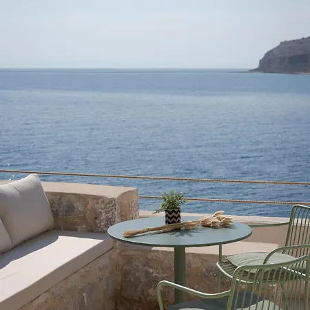 Apartment Yerma Limeni